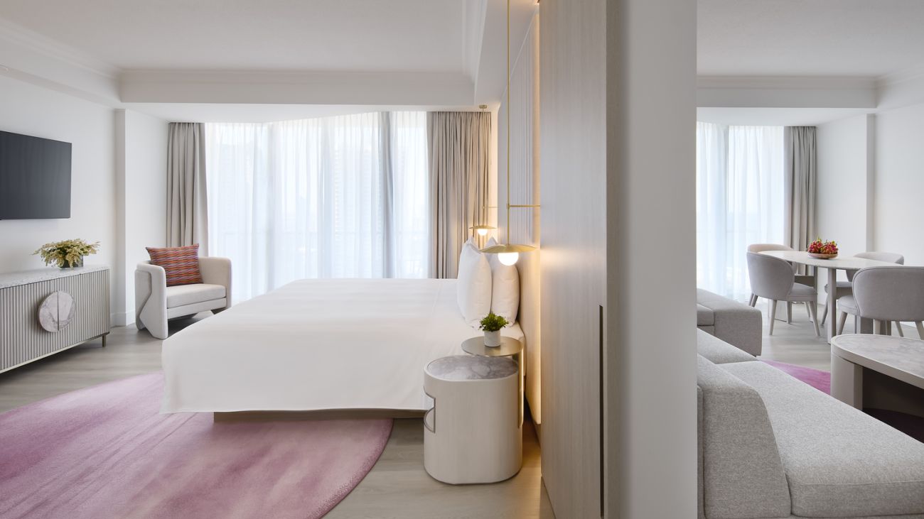 Primary Bedroom, Lagoon View